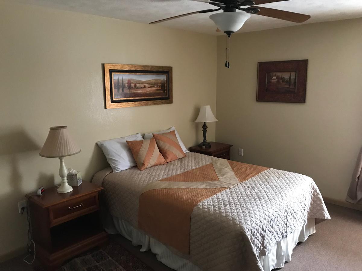 Kelinci Spa Bed & Breakfast Long Beach Exterior foto